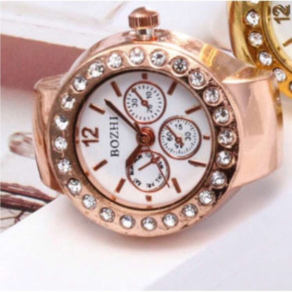 Fashion Three Circle Dial Adjustable Strap Inlaid Rhinestone Ring Quartz Watch - Picture 2 of 4